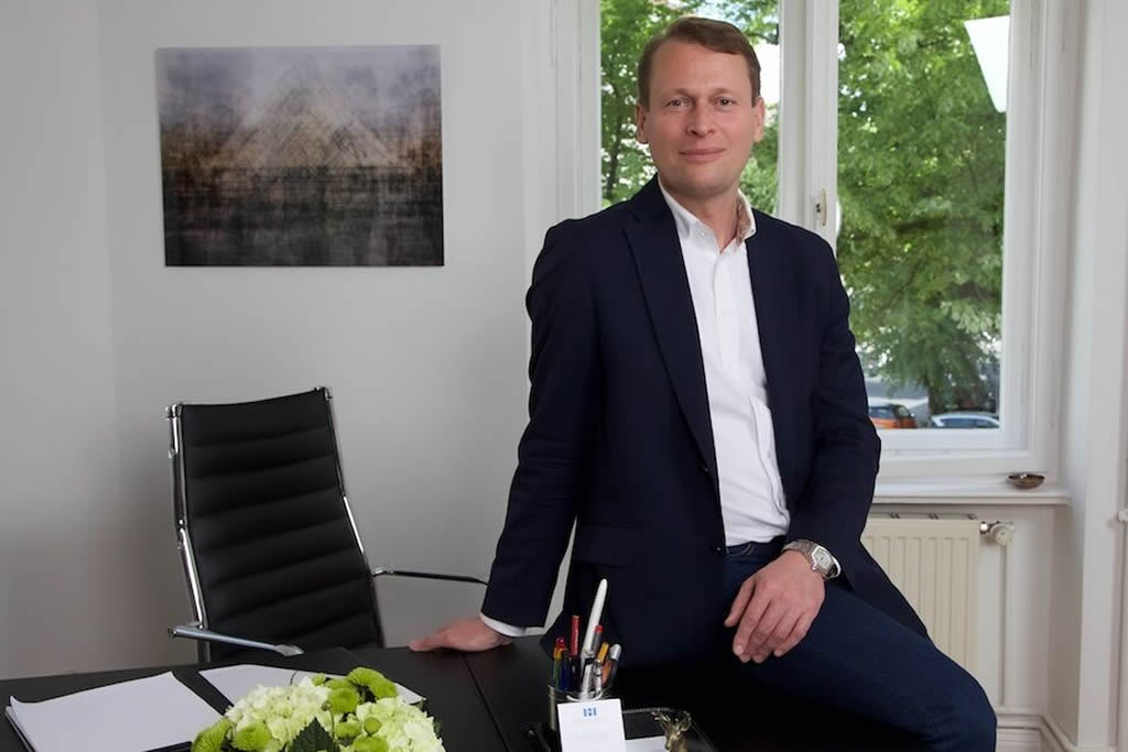 Dr. med. Jan S. Cassau